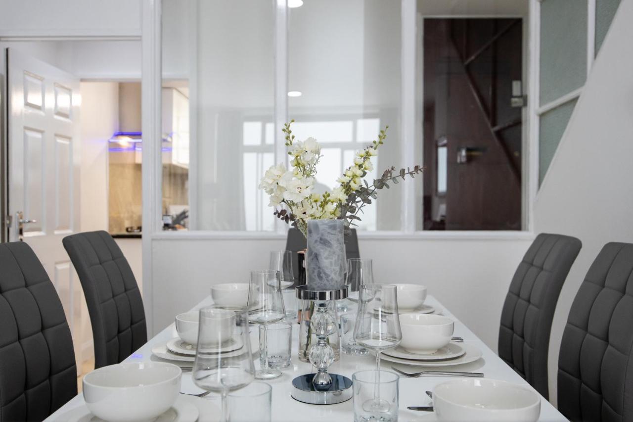 Spacious 4 Bedroom House Next To Kensington Palace London Eksteriør bilde