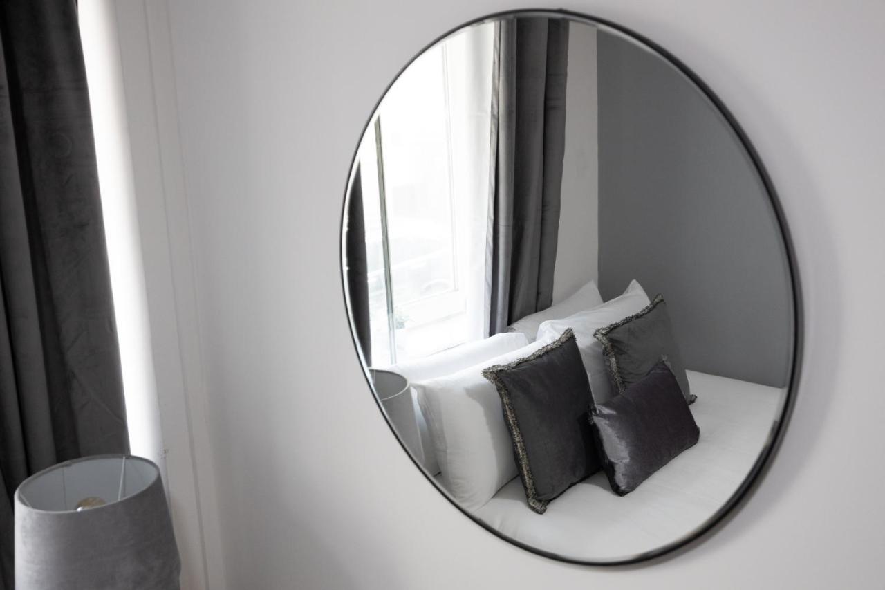 Spacious 4 Bedroom House Next To Kensington Palace London Eksteriør bilde