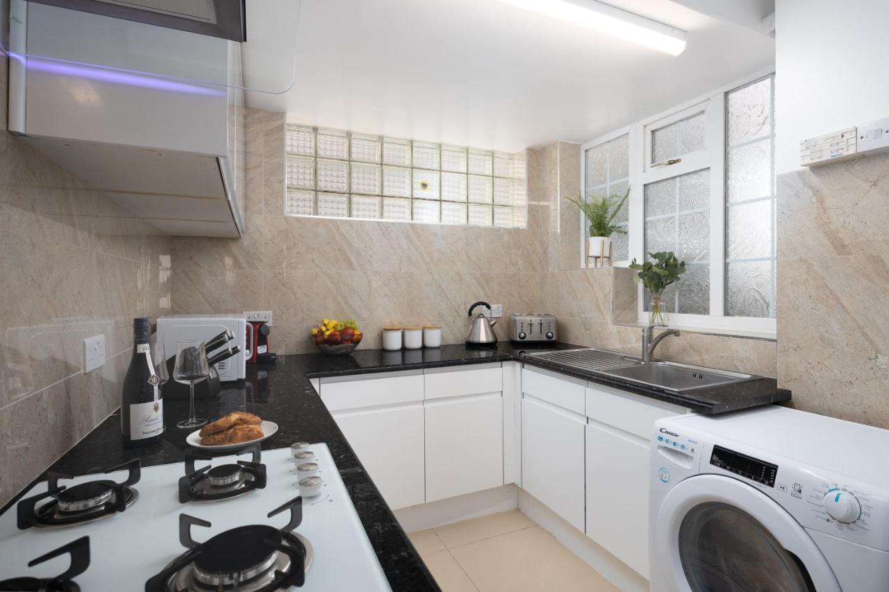 Spacious 4 Bedroom House Next To Kensington Palace London Eksteriør bilde